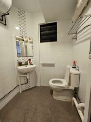 Blk 248 Jurong East Street 24 (Jurong East), HDB 3 Rooms #586746021